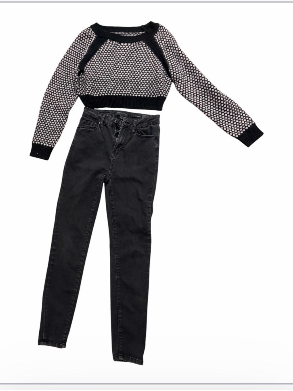 Kendall & Kylie Black High-Rise Skinny Jeans with Crop Top Sweater-Preowned